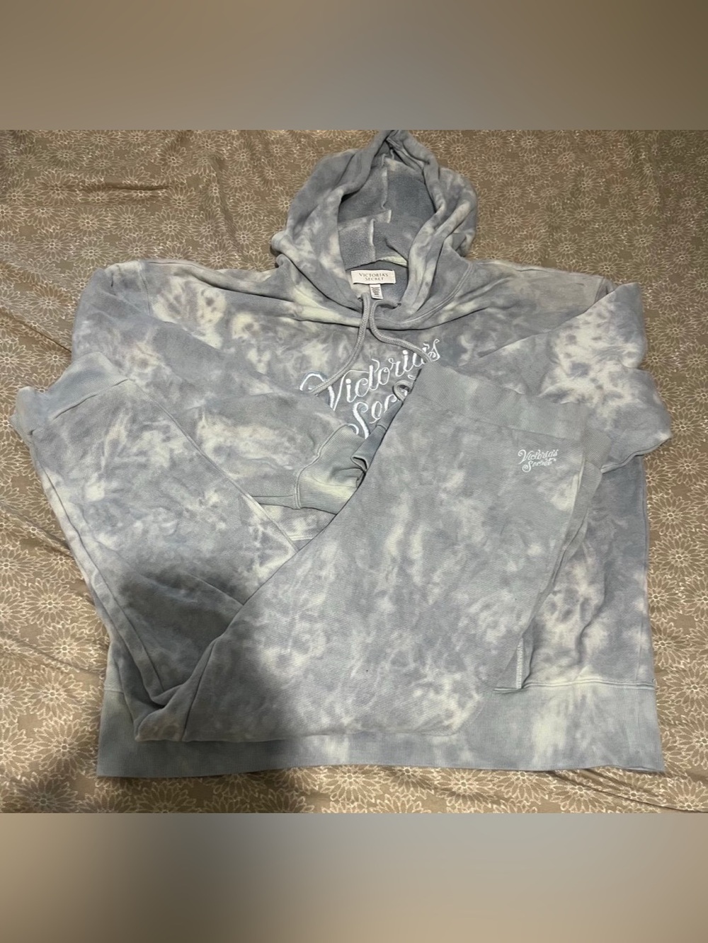 Victoria's Secret Men's Tie-Dye Pullover Hoodie - Light Gray & White